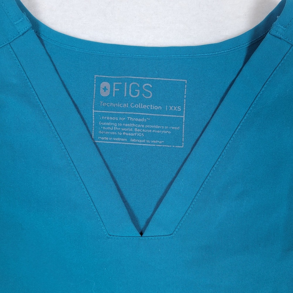 FIGS Casma 3 Pocket V-Neck Scrub Top Teal Blue Women XXS FW1100 - Picture 2 of 9